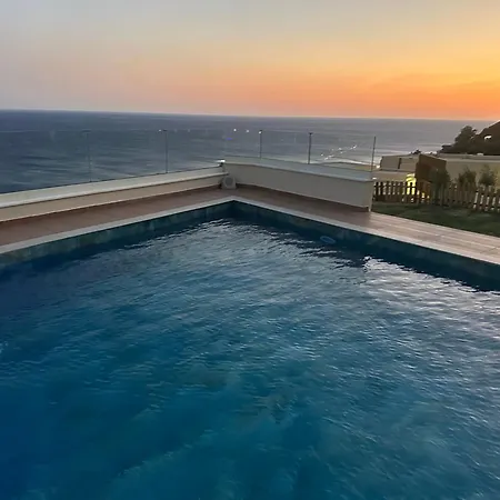 Villa Palasea Palasë